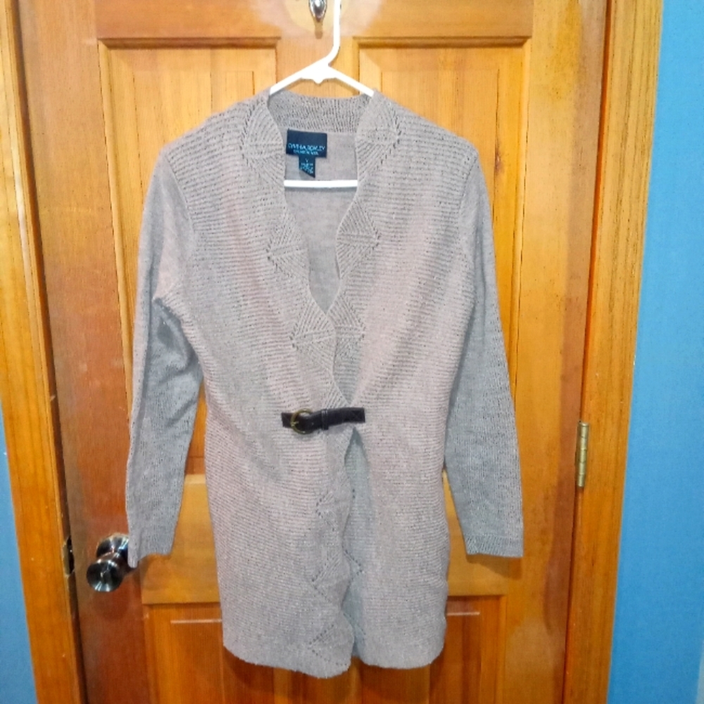Cynthia Rowley 100% merino wool light brown sweater with belt size M